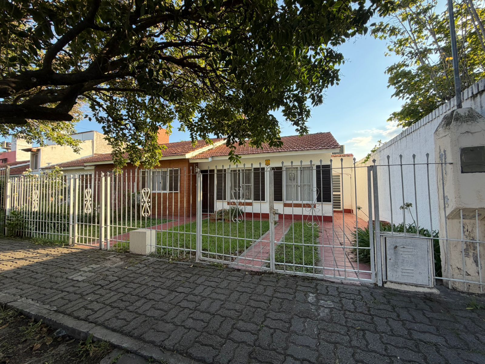 VENTA CASA EN SAN CARLOS